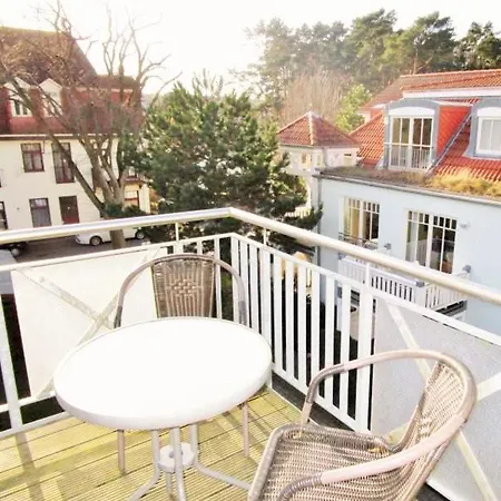 Appartementhaus Strandstrasse 32 24 *